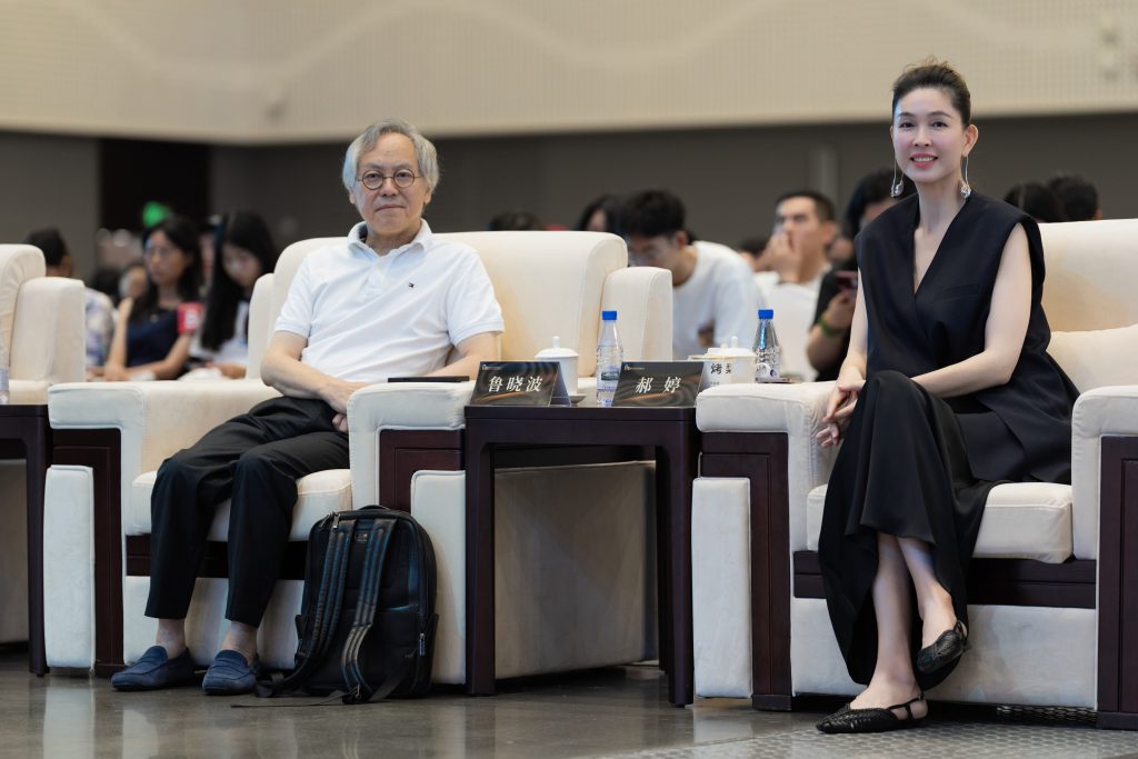 Ihere自在地携多元顶流品牌亮相海口钢琴教育产业大会，探索潮玩与教育融合新路径